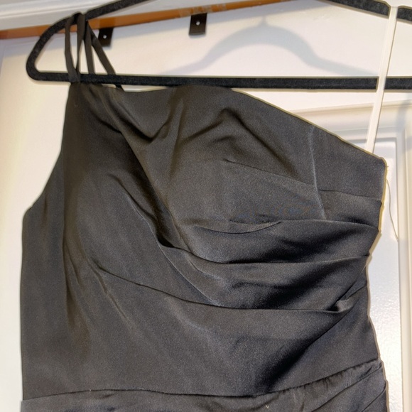 One Shoulder Asymmetric Crepe Bridesmaid Dress - Size 6 - Picture 2 of 5